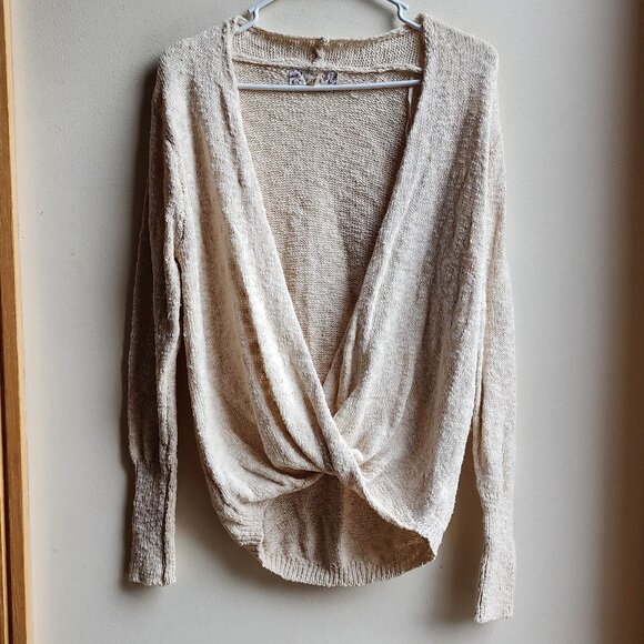 Pink Republic Cream Deep V-Neck Crossover Sweater Size Medium - Picture 7 of 16